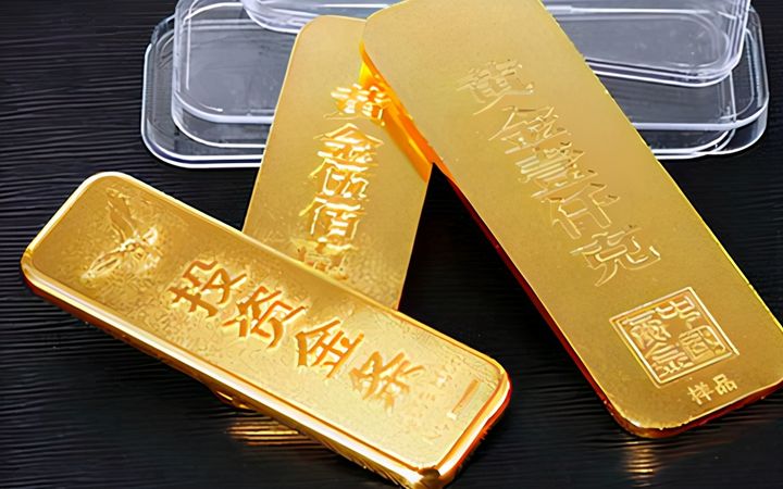 黄金价格再度飙升，中国大妈“抄底”成功